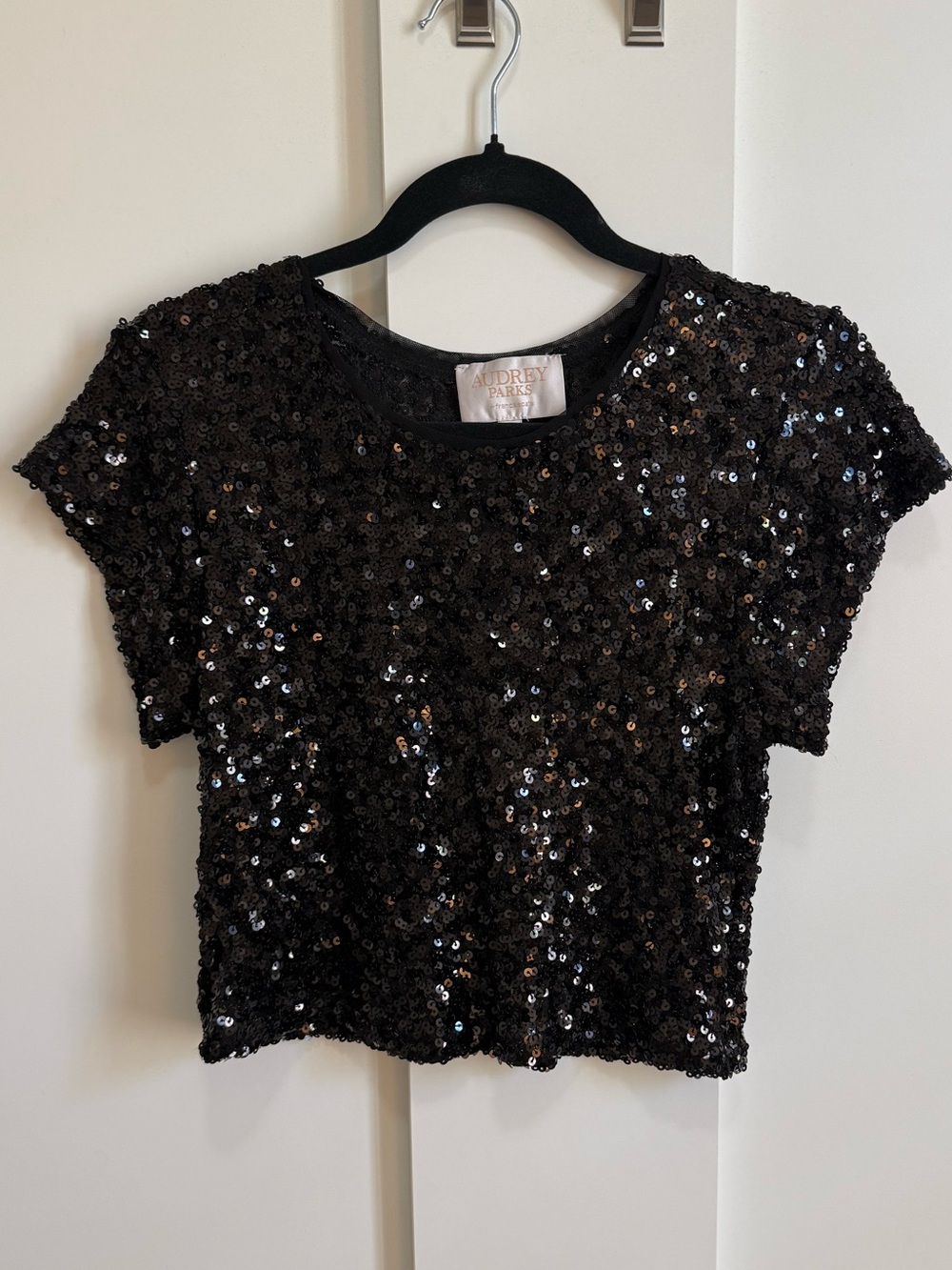 AUDREY PARKS Francesca”s Chic Sequin 90s black Short Sleeve BabyT-shirt Stretch